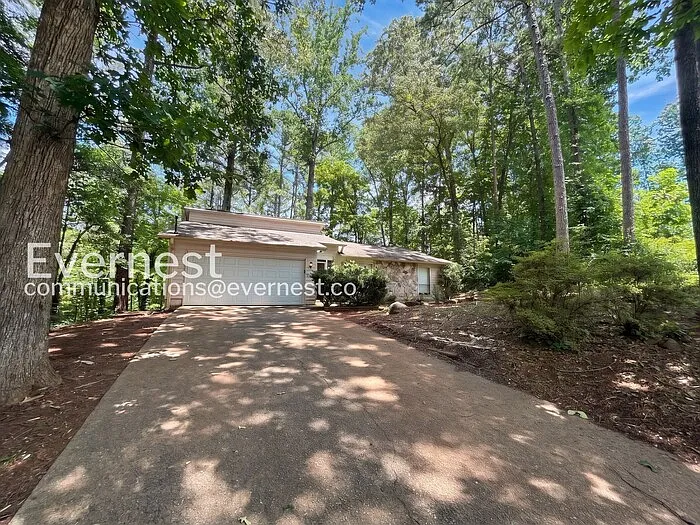 1515 Captain Thomas Ct — Photo 3