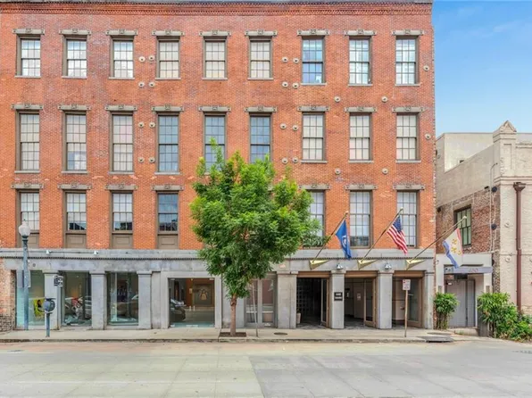 448 Julia St APT 303, New Orleans, LA 70130