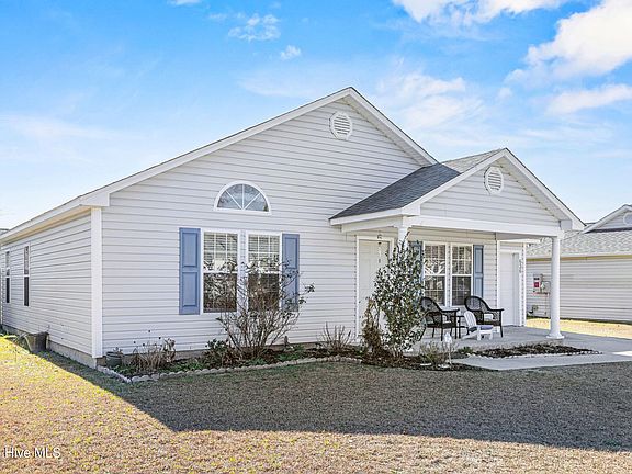 2nd image of 636 Brewster Lane