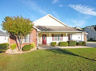 212 Sunflower Dr, Bonaire, GA 31005
