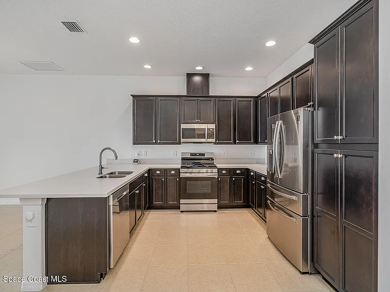 2688 Avalonia Dr — Photo 11