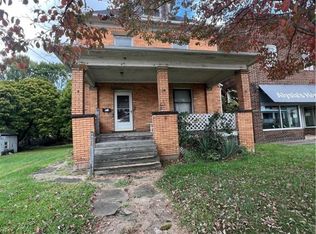 1031 E Washington St, New Castle, PA 16101