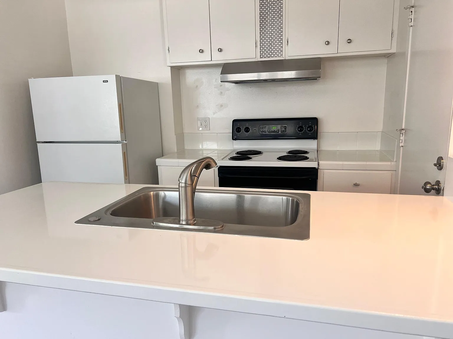 1 bed, 650 sqft, $2,875 — Photo 2