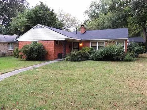 1221 Broadmoor St