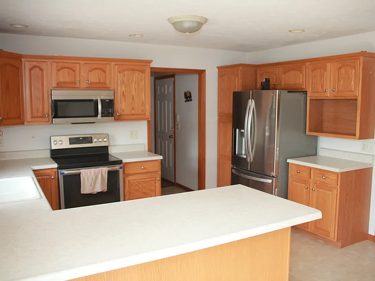 3125 Old Jamestown Rd — Photo 28