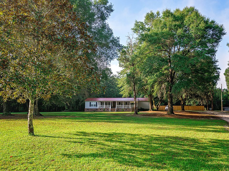 2nd image of 207 Shad Ln