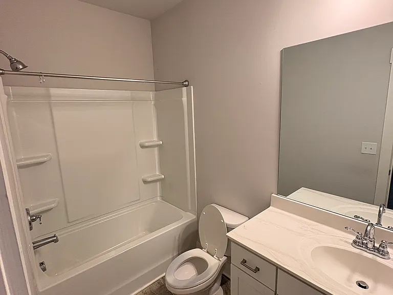 370 Crestbrook Ln — Photo 27