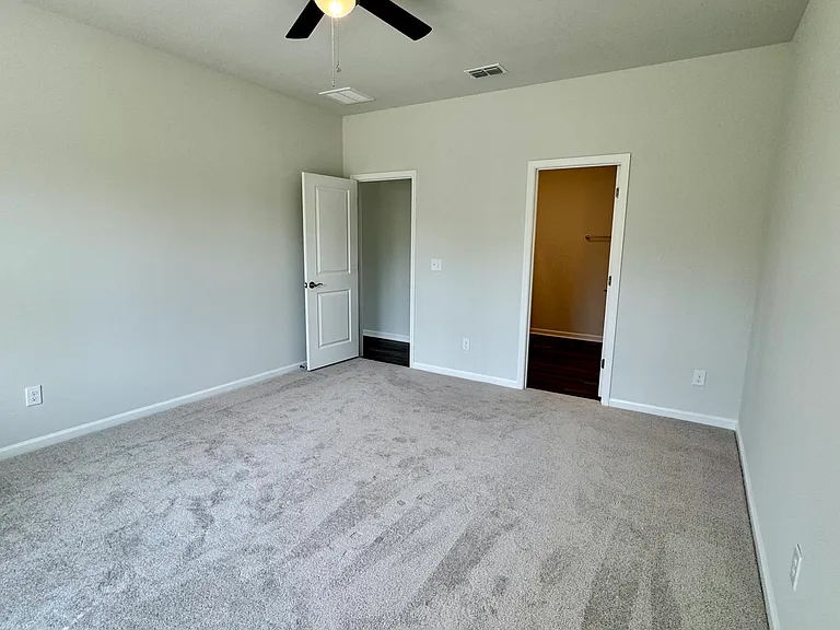 548 Coronado Ave — Photo 18