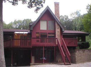 102 Goodwin Rd, Canterbury, CT 06331