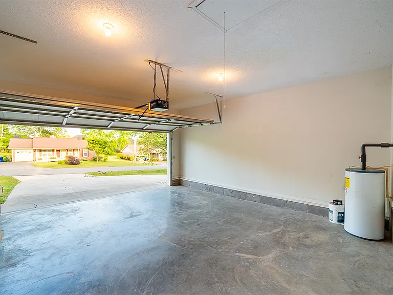Main Garage (Two Cars)