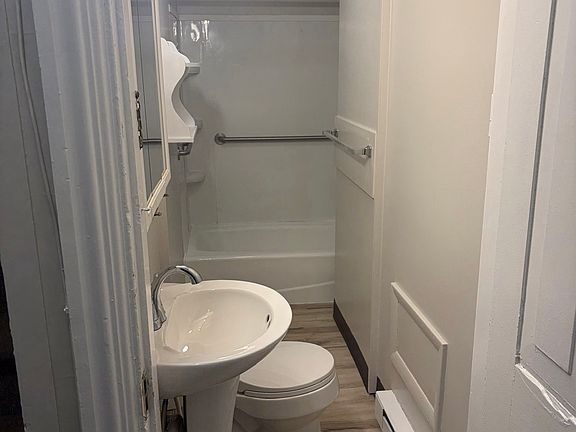 3rd image of 204 Walnut St #3