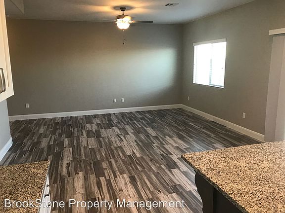 5th image of 2520 Blackhawk Dr Unit 77
