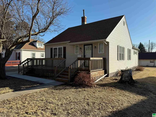 707 6th St, Sibley, IA 51249