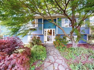 67 Greenwood Rd, North Kingstown, RI 02852