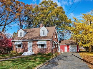 19 Cora St, West Springfield, MA 01089