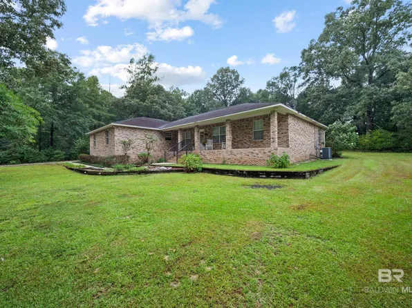 185 Magnolia Loop, Flomaton, AL 36441