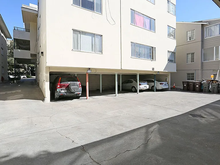 180 Montecito Ave — Photo 13