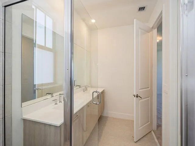 4385 SW 123rd Ln — Photo 9