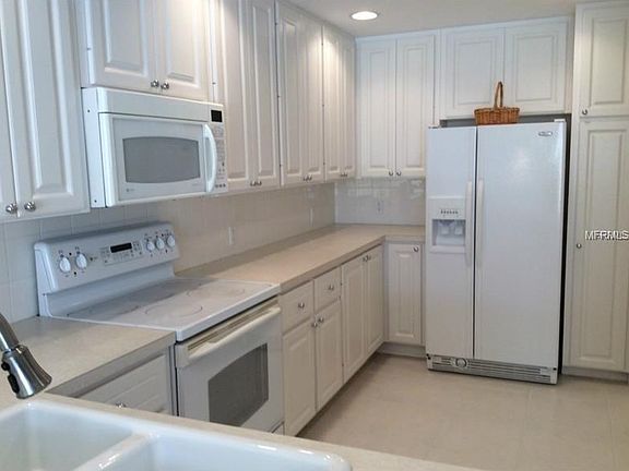 5th image of 7773 Bergamo Ave