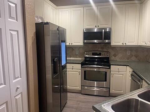 2nd image of 7650 Spatterdock Dr