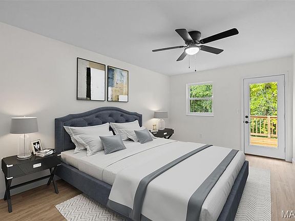 4th image of 3033 Yale Blvd