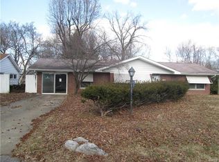7201 Carr Dr, Belleville, IL