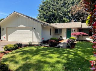 504 Panda Loop, Eugene, OR 97401