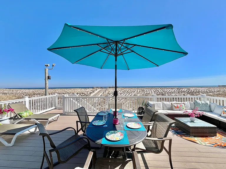 3290 Seaview Rd — Photo 20