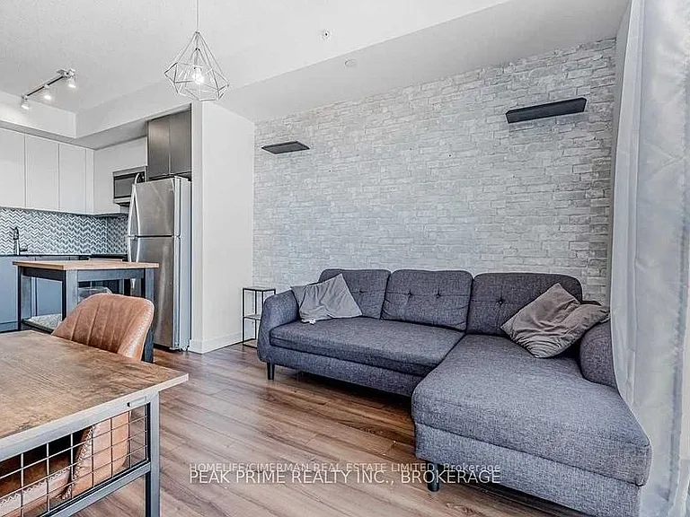 5240 Dundas St #B608 — Photo 19