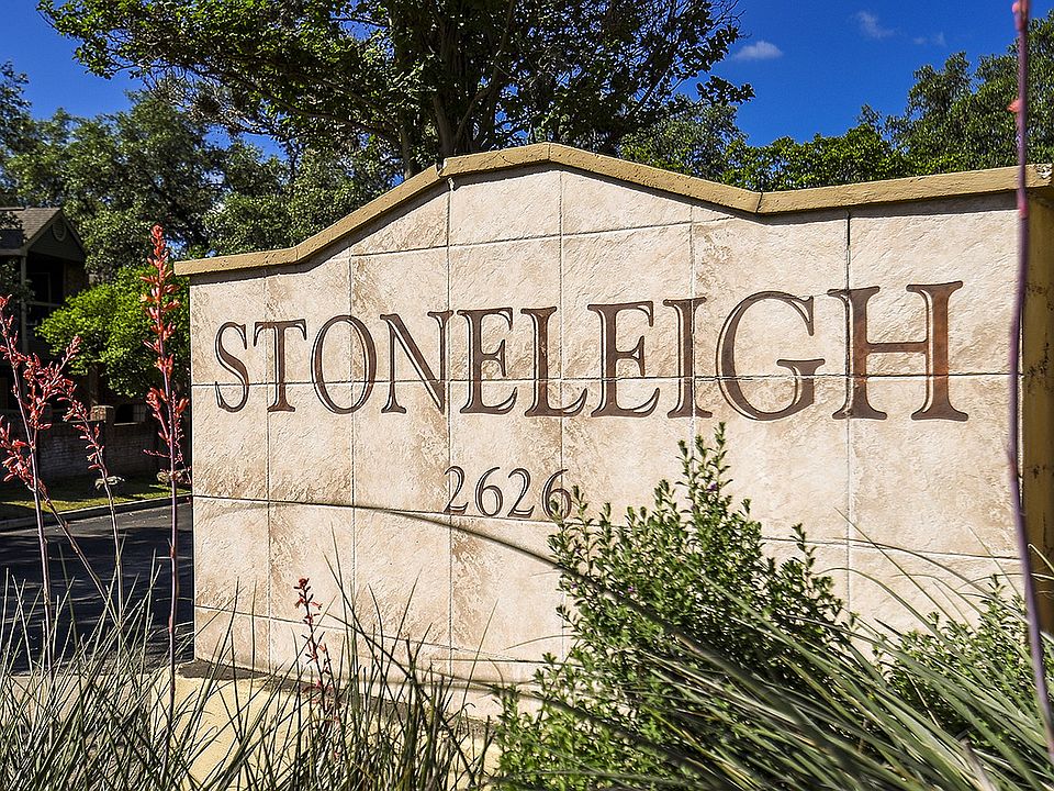 Stoneleigh Apartment Community