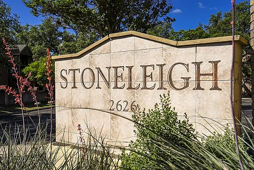 Stoneleigh Apartments Photo 1