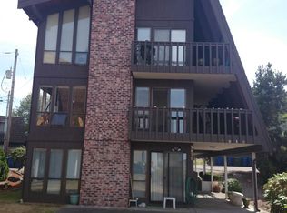 3032 Alki Ave SW, Seattle, WA 98116