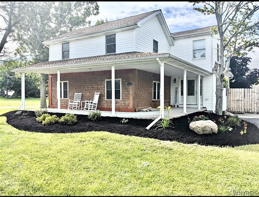 5113 William St photo 1