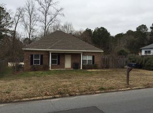 633 Donahue Dr, Auburn, AL 36830