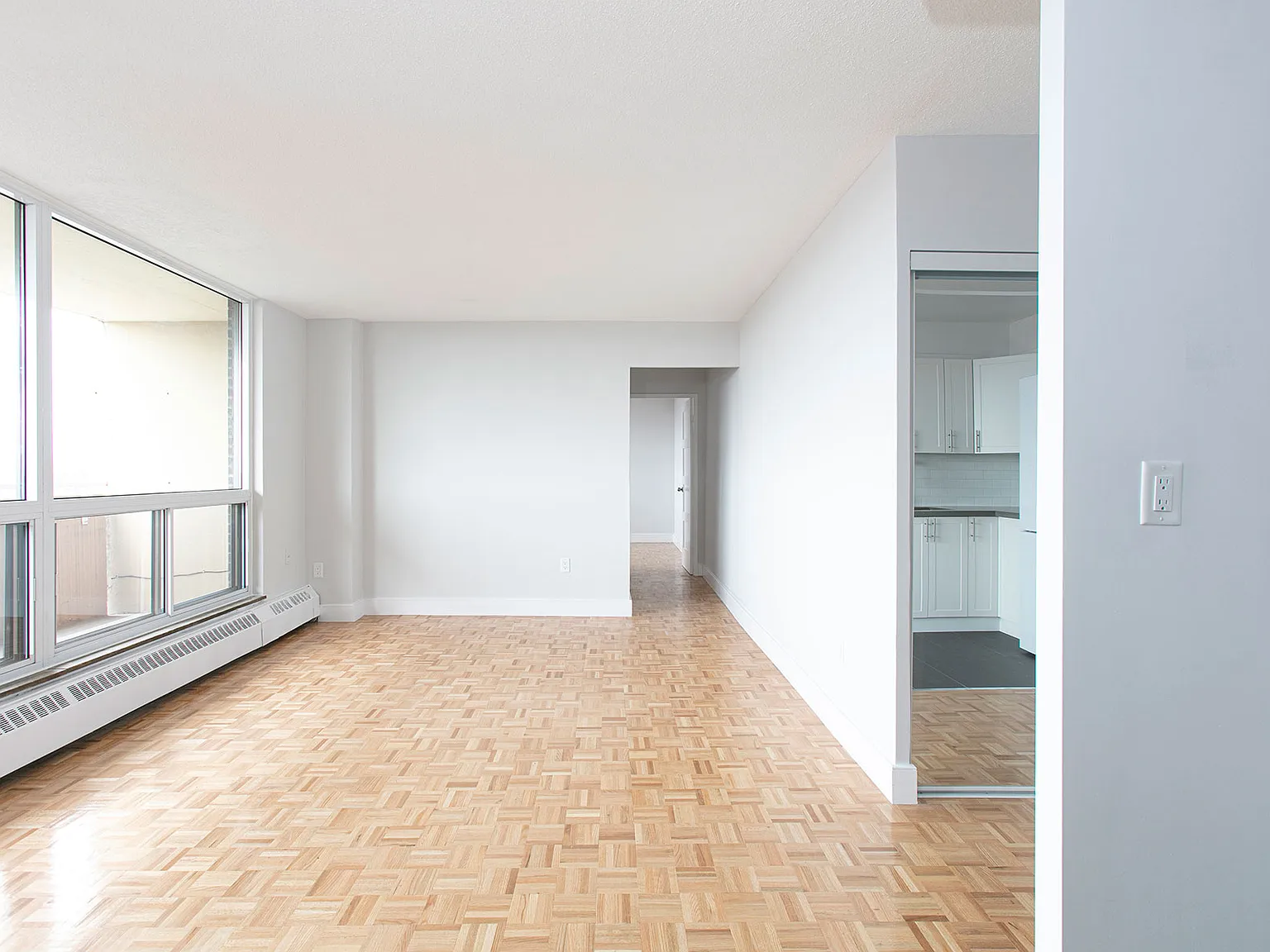 666 Spadina Ave — Photo 4
