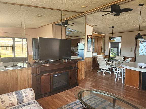 5th image of 209 Johnathans Cay