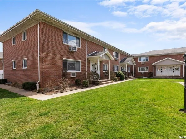 600 Fulton Street #A2, Farmingdale, NY 11735