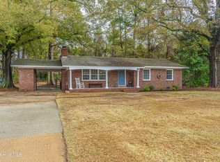 420 N King St, Laurinburg, NC 28352
