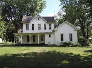 360 W Cherry St, Winchester, IL 62694