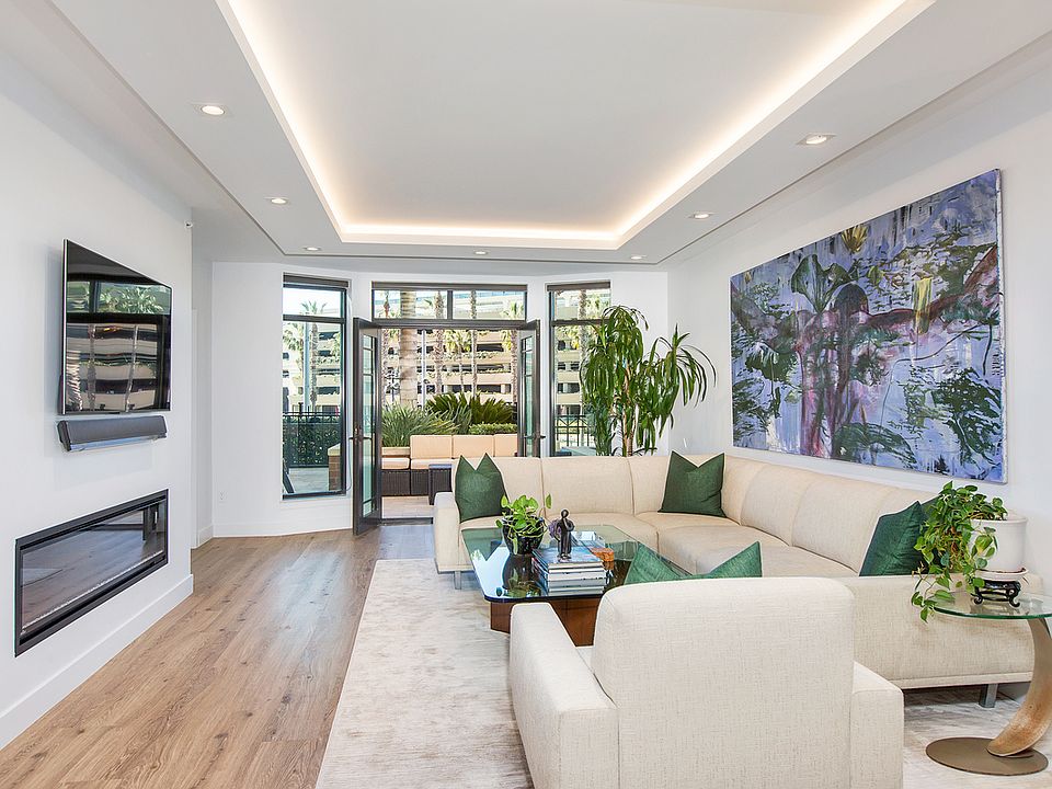 1st image of 500 W Harbor Dr Unit 107