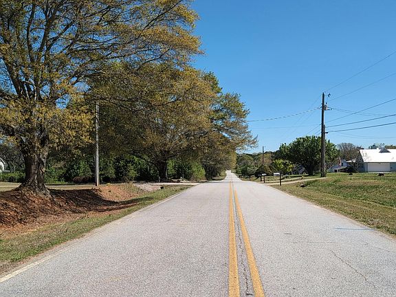 5th image of 158 Merrybrook Rd