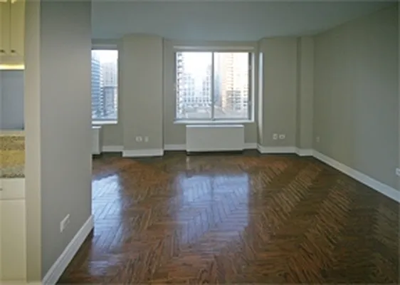 Rented by Corcoran | media 12