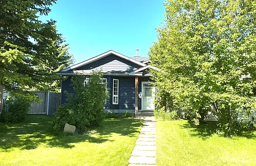 44 Covington Mews NE Photo 1