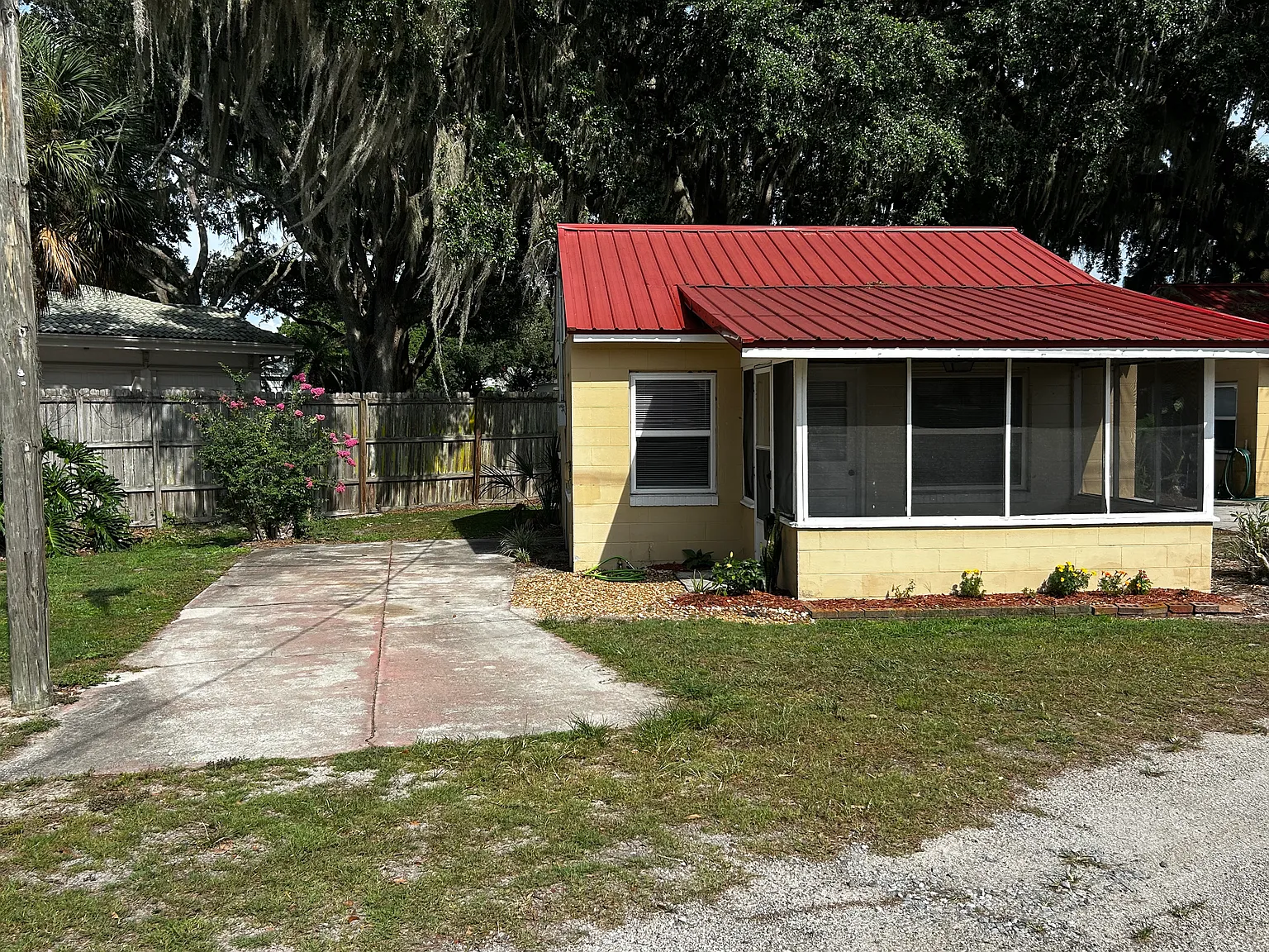 1 bed, 550 sqft, $1,275 — Photo 2