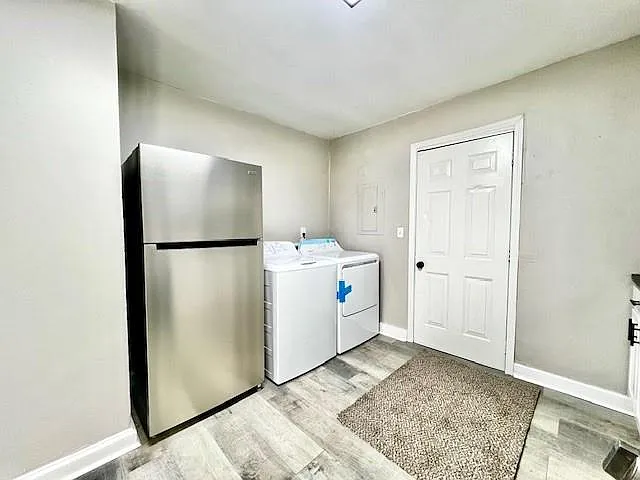 511 Emily Pl NW — Photo 7