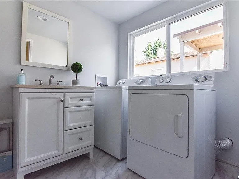 1809 Bonita Ave #1809 — Photo 6