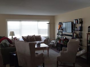 1530 E Northwest Hwy APT 2A, Arlington Heights, IL 60004