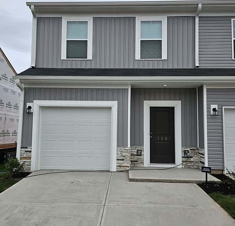 1st image of 161 Randwick Ln #1