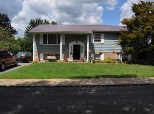 215 N 9th St, Sunbury, PA