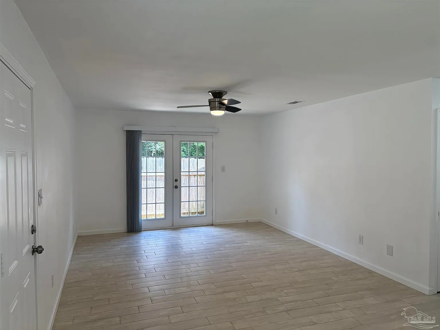 2 bed, 962 sqft, $1,500 — Photo 4